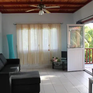 Blue House Appartement Baie Lazare (Mahe)